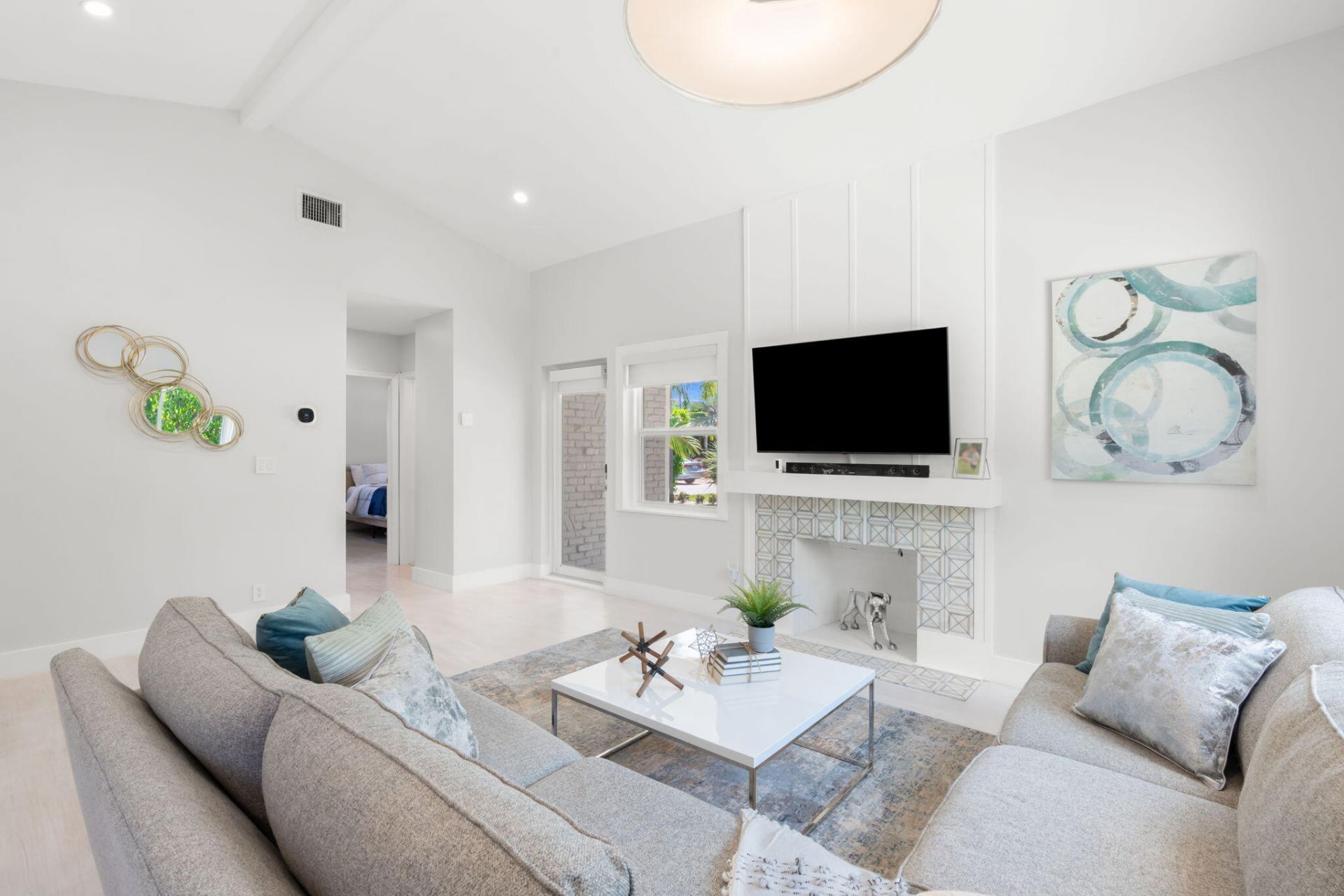 648 NE 17th Avenue, Fort Lauderdale, FL 33304 Photo