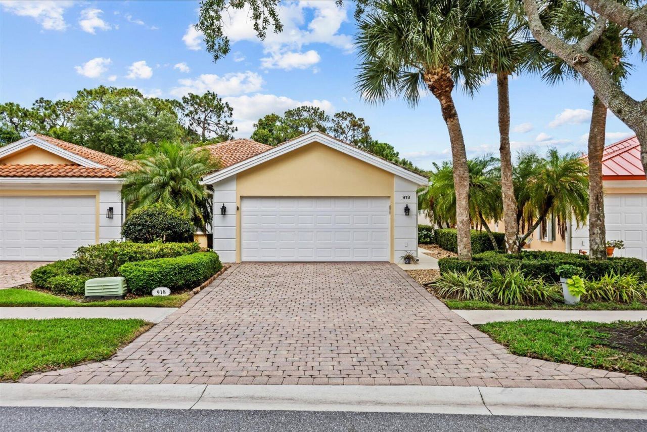 918 SW Balmoral Trace, Stuart, FL 34997 Photo