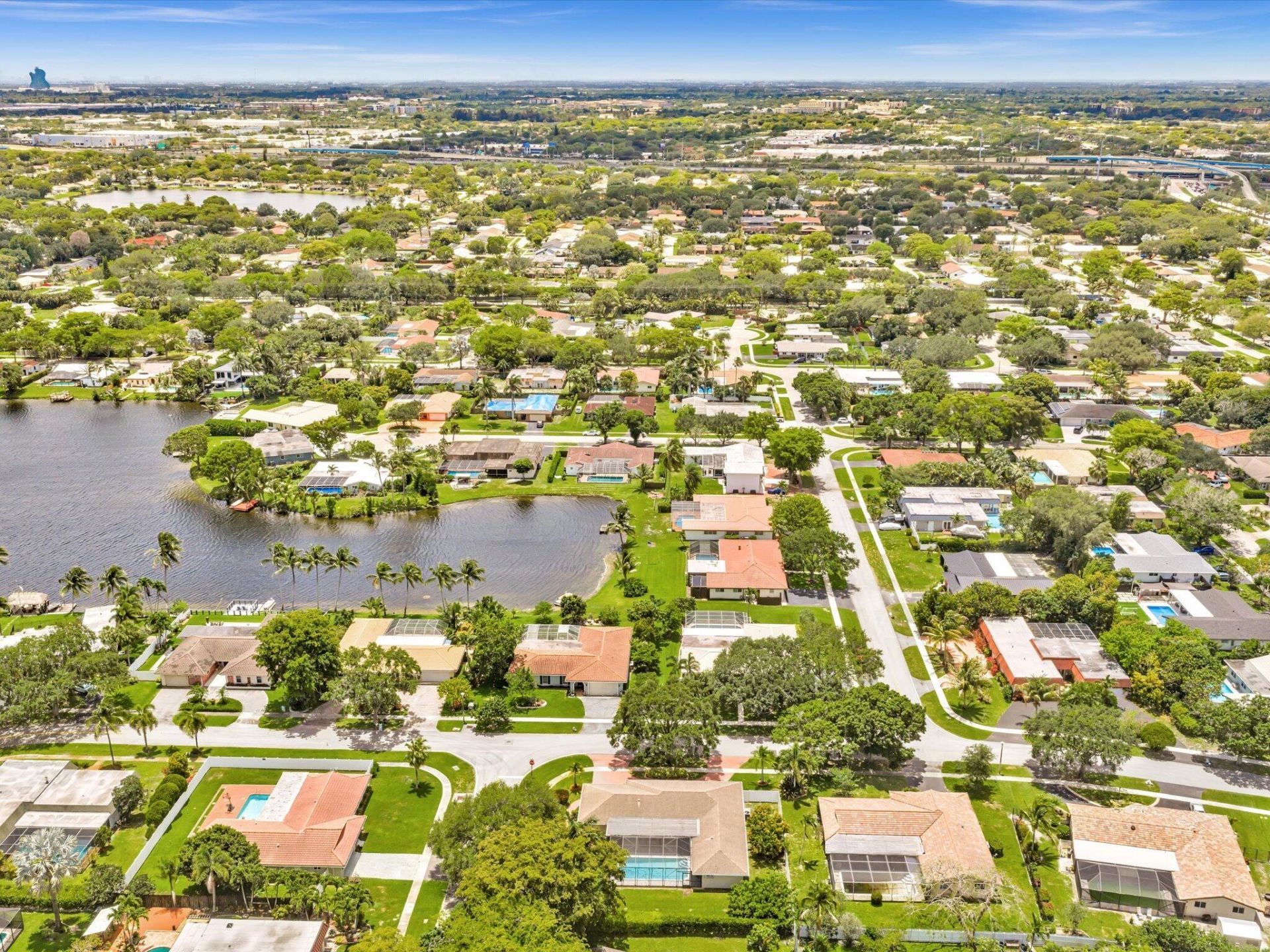 7381 SW 9th Street, Plantation, FL 33317 Photo