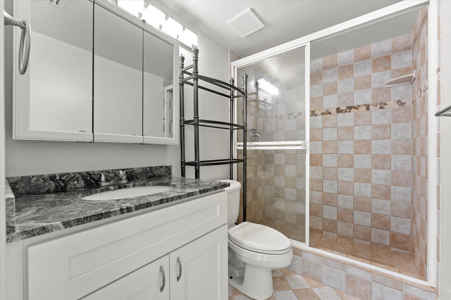 3010 San Clara Drive, Unit 19-c, Delray Beach, FL 33445 Photo