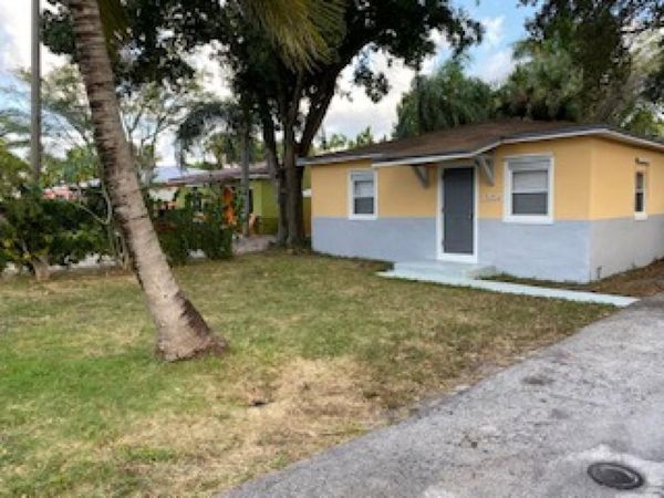 1304 SW 31st Street, Fort Lauderdale, FL 33315