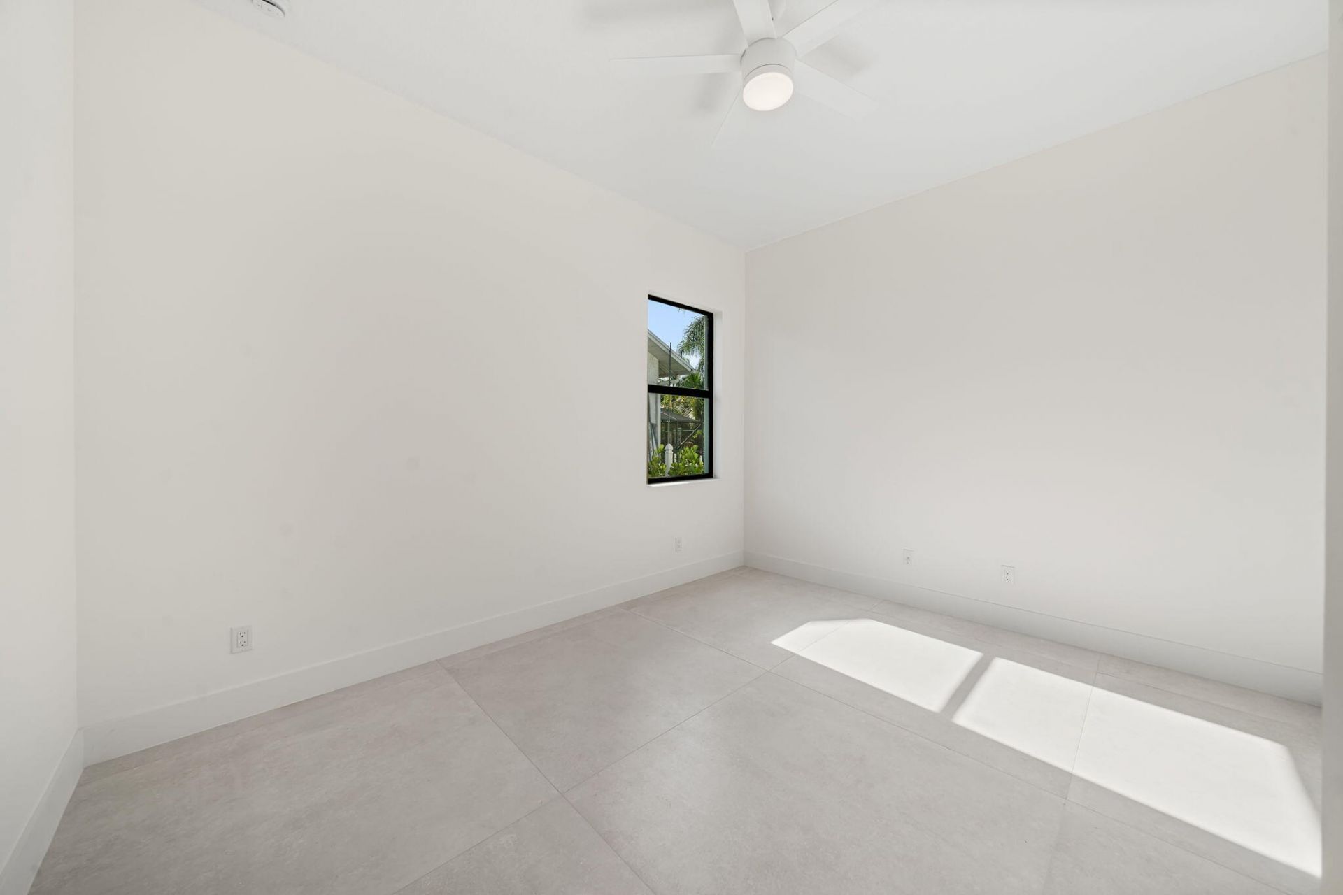 632 SE Seahouse Drive, Port Saint Lucie, FL 34983 Photo