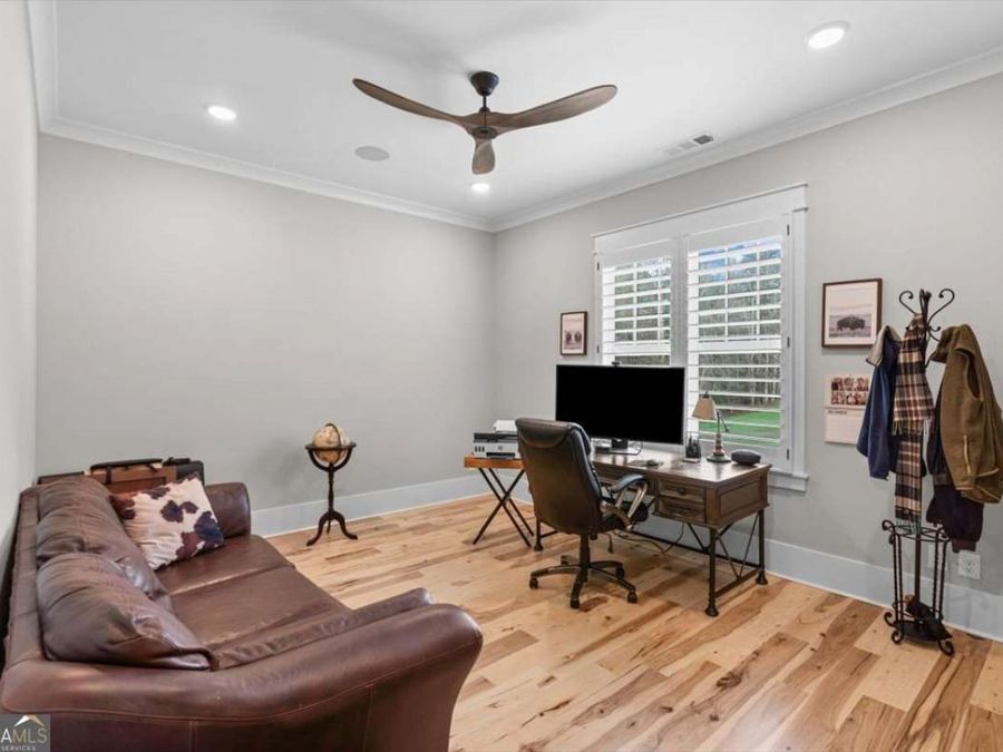 Property Image 38