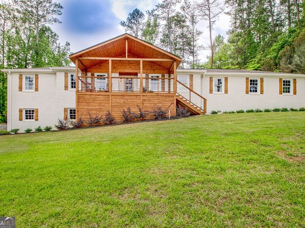 29 Red Bud Trail, Newnan, GA 30263