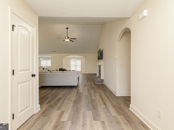 2028 Highway 211 NE, Statham, GA 30666