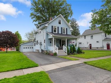 30 N Maple Street, Warsaw, NY 14569