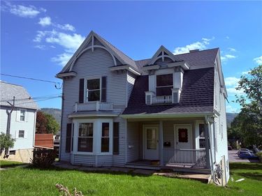 19 Bronk Street, Oneonta, NY 13820