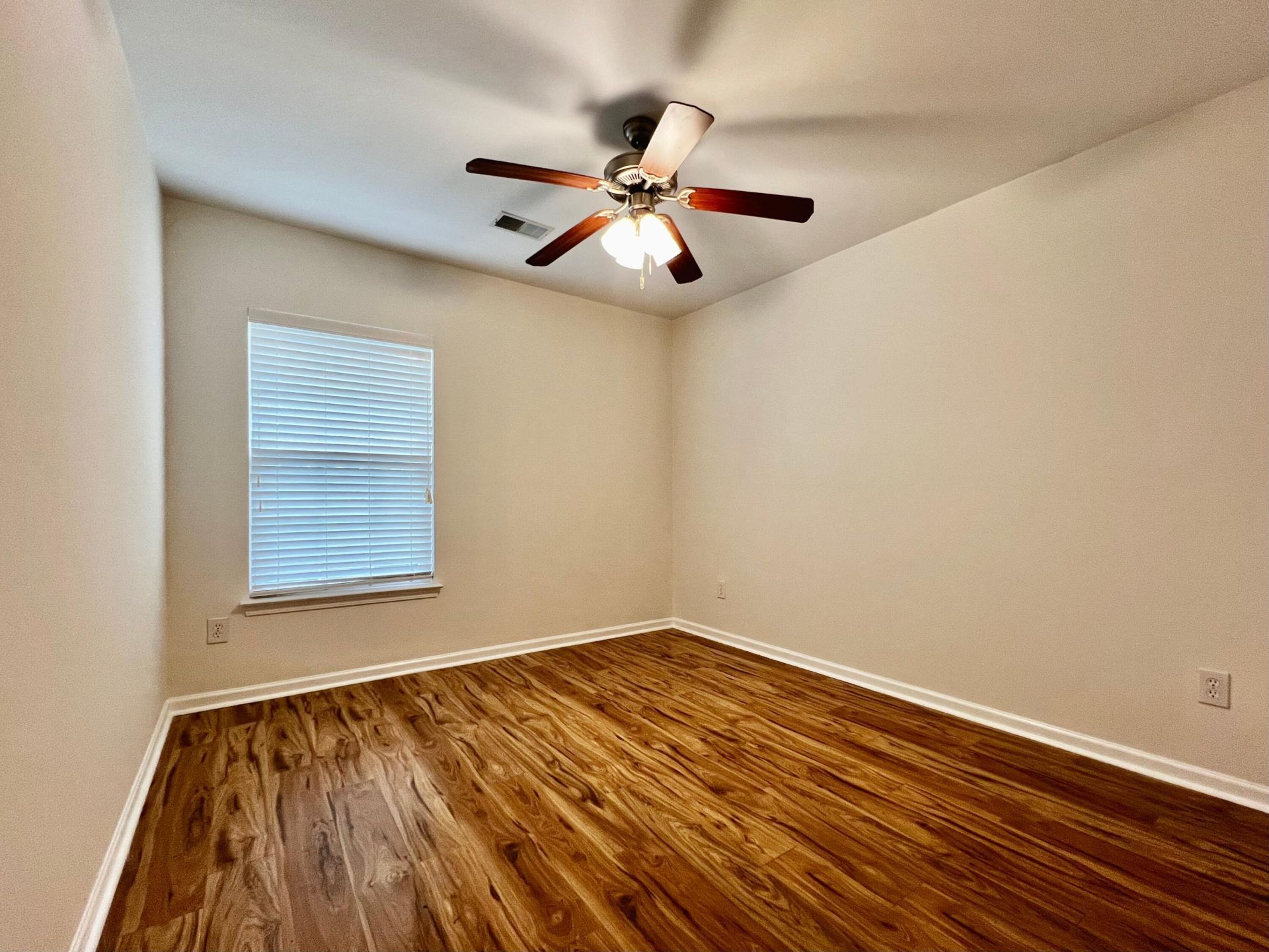 1308 Song Sparrow Way Photo 16