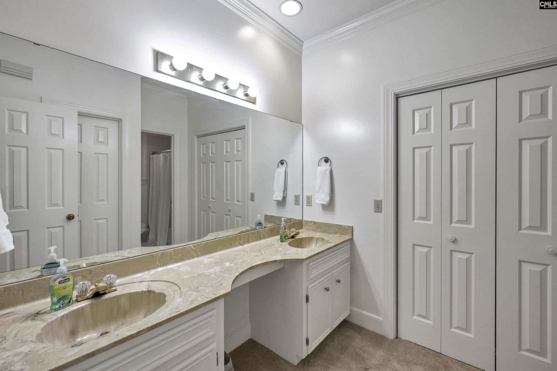 717 Poinsettia Street  Photo 21