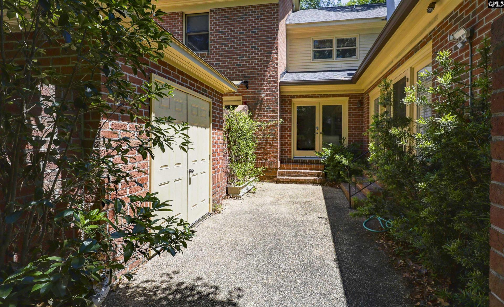 717 Poinsettia Street  Photo 28