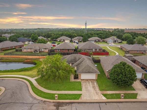 2369 Blue Jay Drive, Edmond, OK 73012