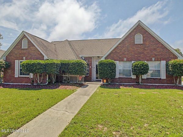 2594 Brighton Circle, Biloxi, MS 39531