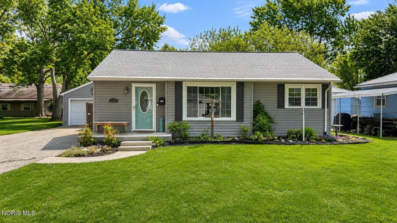 745 Woodring Avenue, Paulding, OH 45879 Main Photo