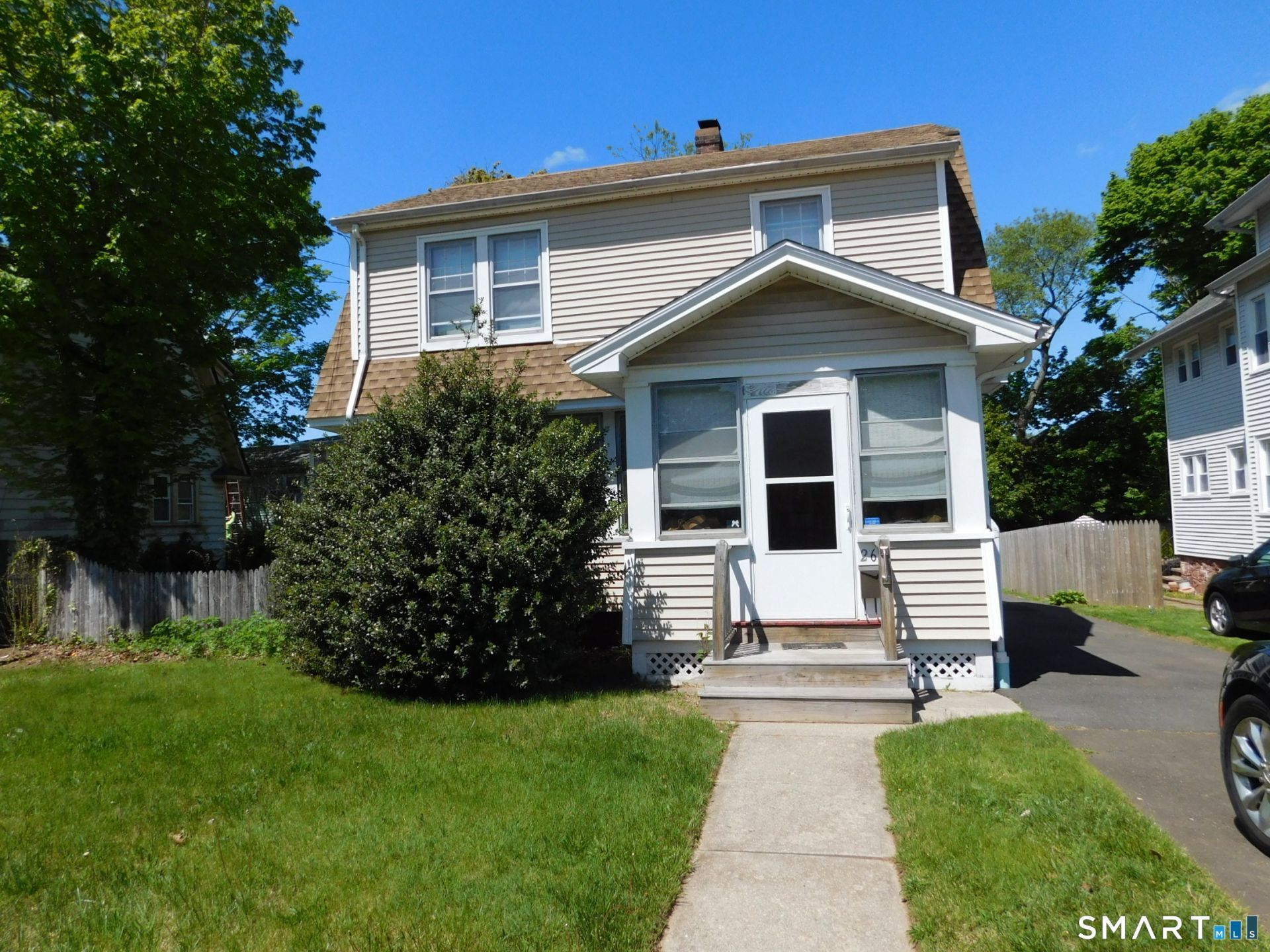 26 Pardee, East Haven, CT 06512 Main Photo