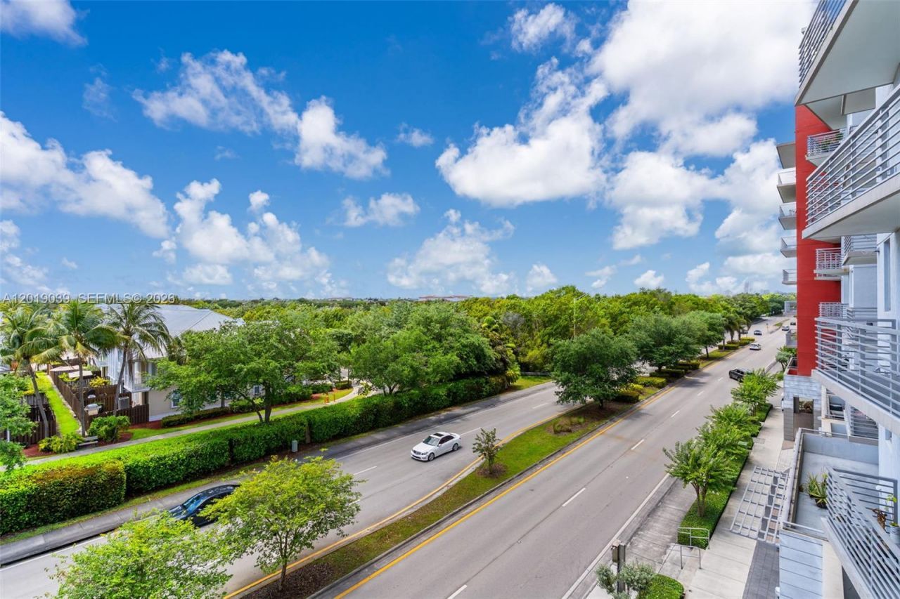 7661 NW 107th Ave , Unit 409, Doral, FL 33178 Photo