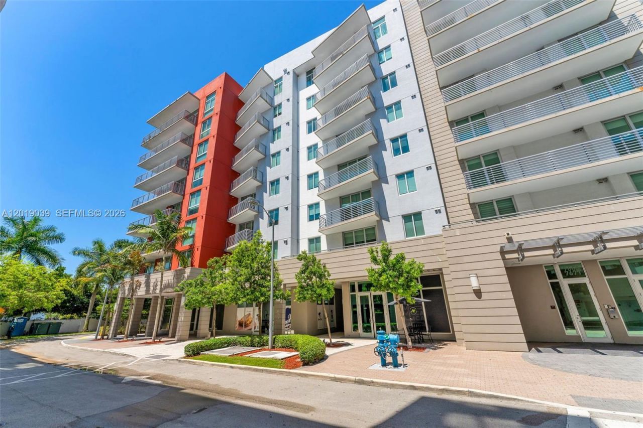 7661 NW 107th Ave , Unit 409, Doral, FL 33178 Photo
