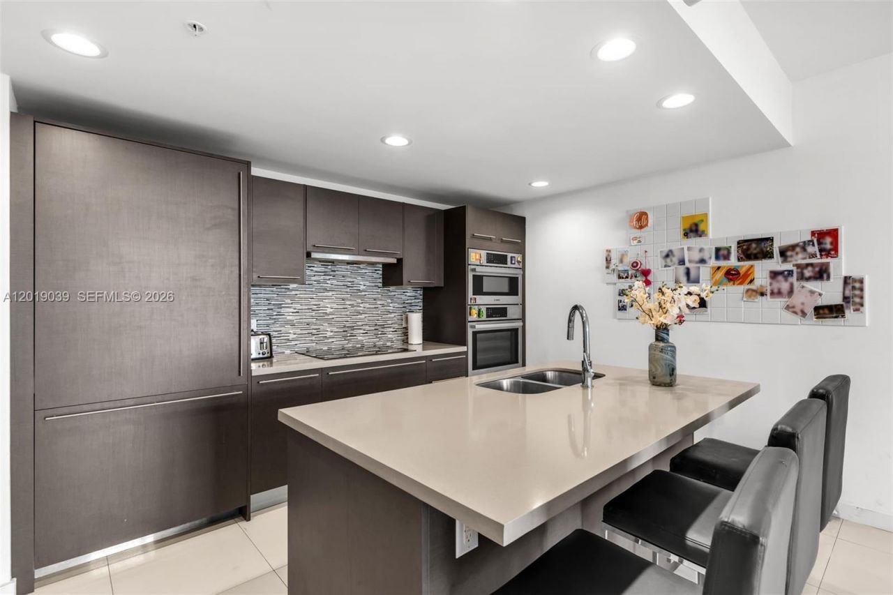 7661 NW 107th Ave , Unit 409, Doral, FL 33178 Photo