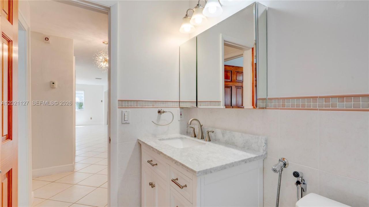 3611 SW 23rd St, Miami, FL 33145 Photo