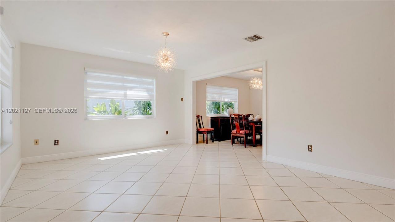 3611 SW 23rd St, Miami, FL 33145 Photo