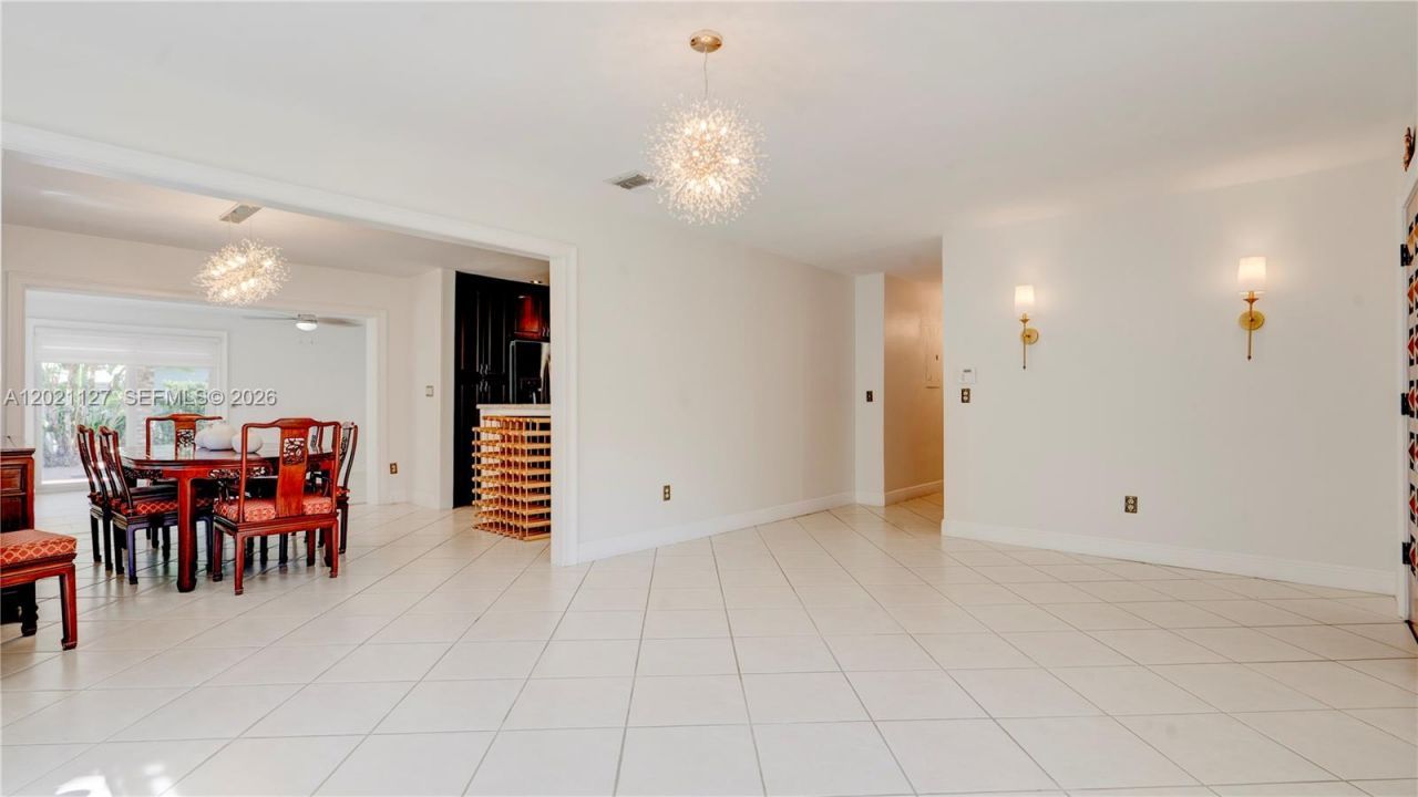 3611 SW 23rd St, Miami, FL 33145 Photo