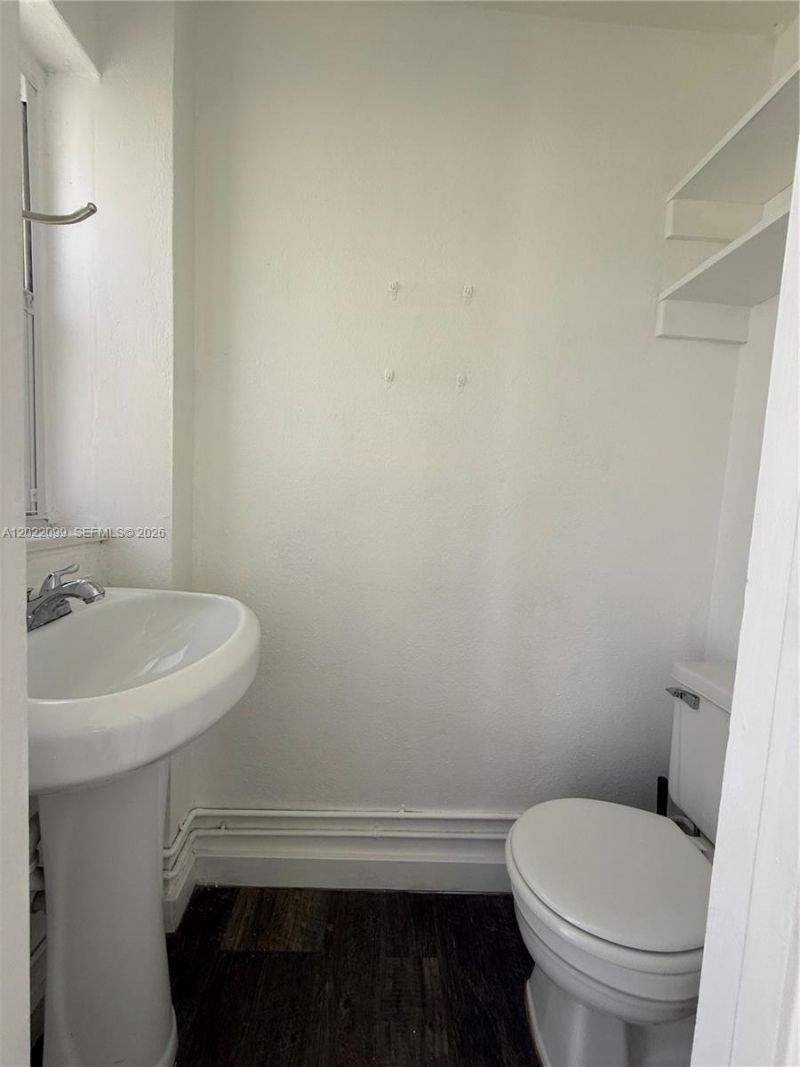 661 NE 51st St , Unit NA, Miami, FL 33137 Photo