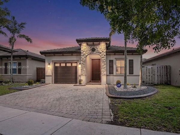2316 NE 3rd Ct , Homestead, FL 33033