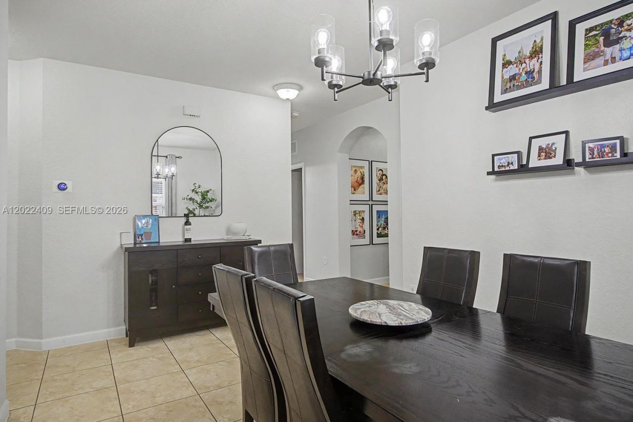 2316 NE 3rd Ct , Homestead, FL 33033 Photo