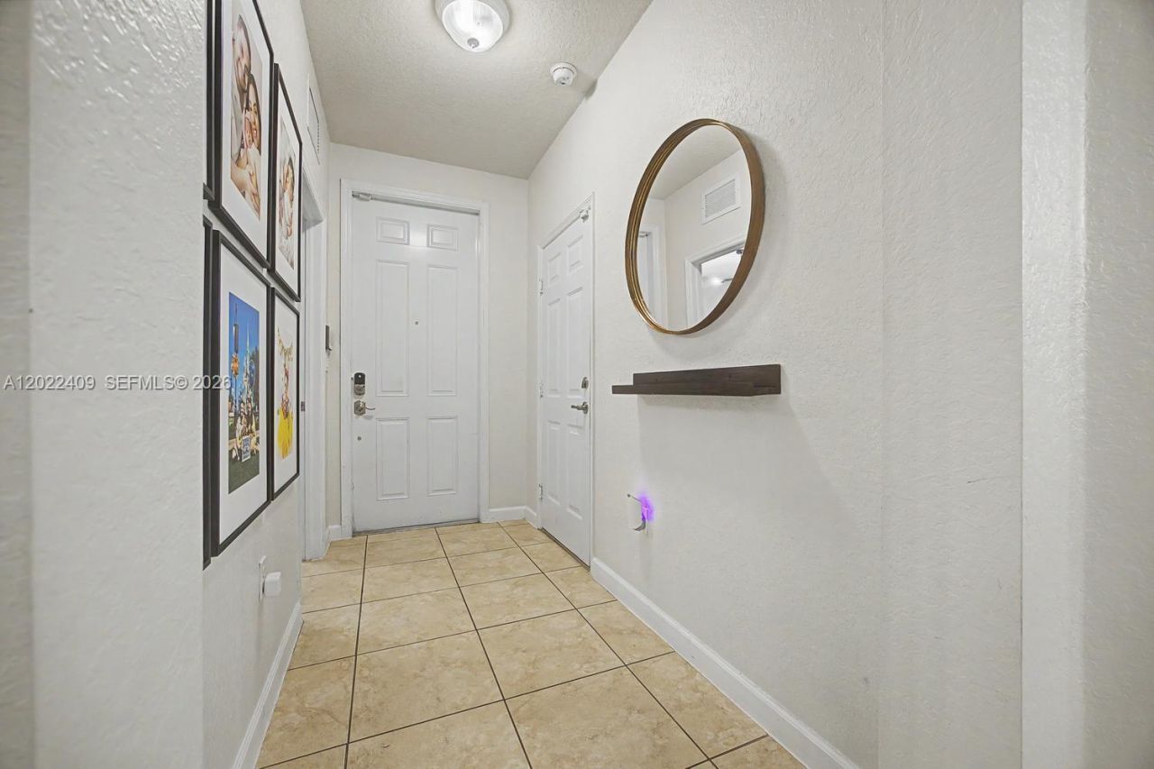 2316 NE 3rd Ct , Homestead, FL 33033 Photo