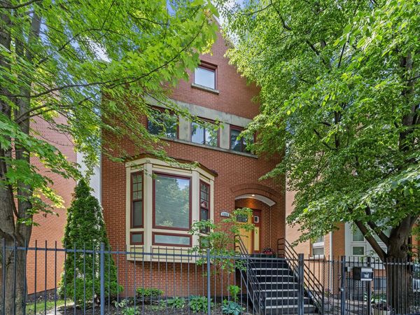 1323 E 61st Street, Chicago, IL 60637