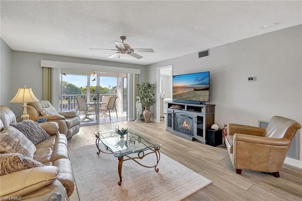 5515 Rattlesnake Hammock Rd , Unit 314, Naples, FL 34113 Photo