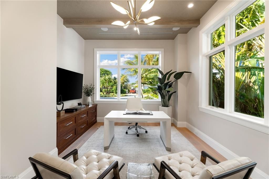 3455 Gin Ln, Naples, FL 34102 Photo