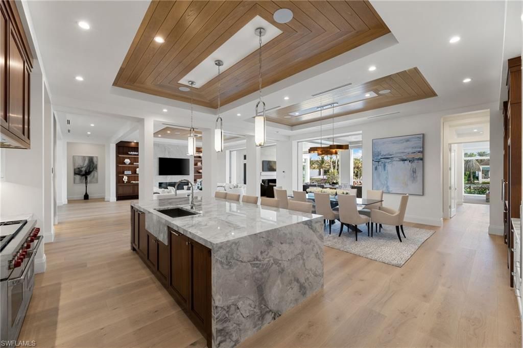 3455 Gin Ln, Naples, FL 34102 Photo