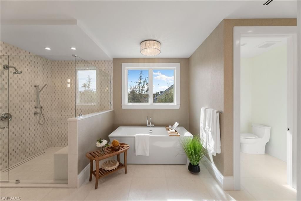 3455 Gin Ln, Naples, FL 34102 Photo