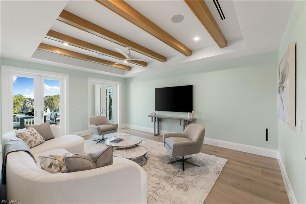 3455 Gin Ln, Naples, FL 34102 Photo