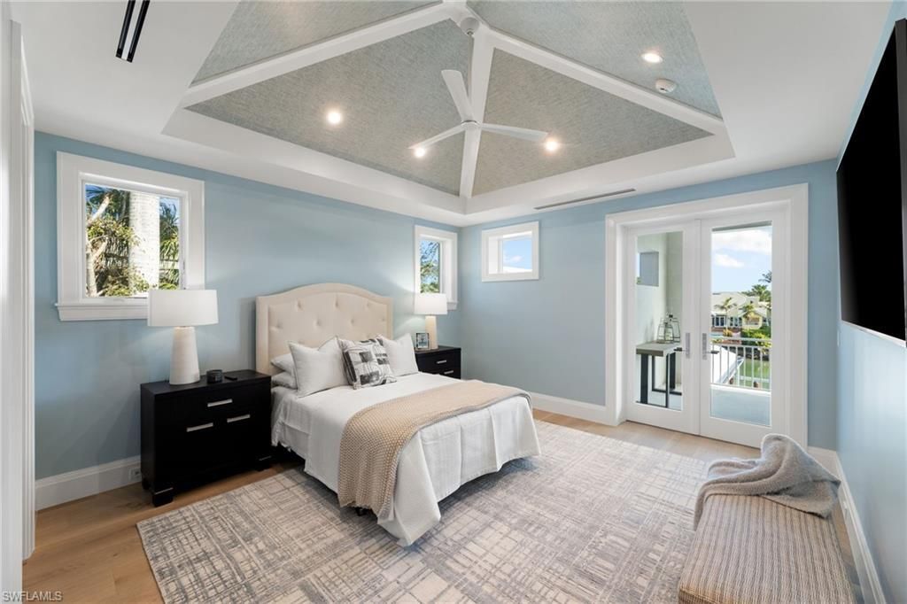3455 Gin Ln, Naples, FL 34102 Photo