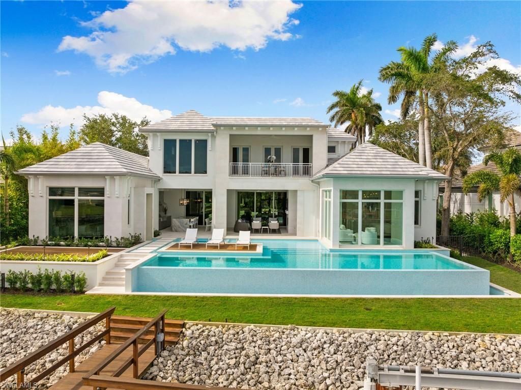 3455 Gin Ln, Naples, FL 34102 Photo