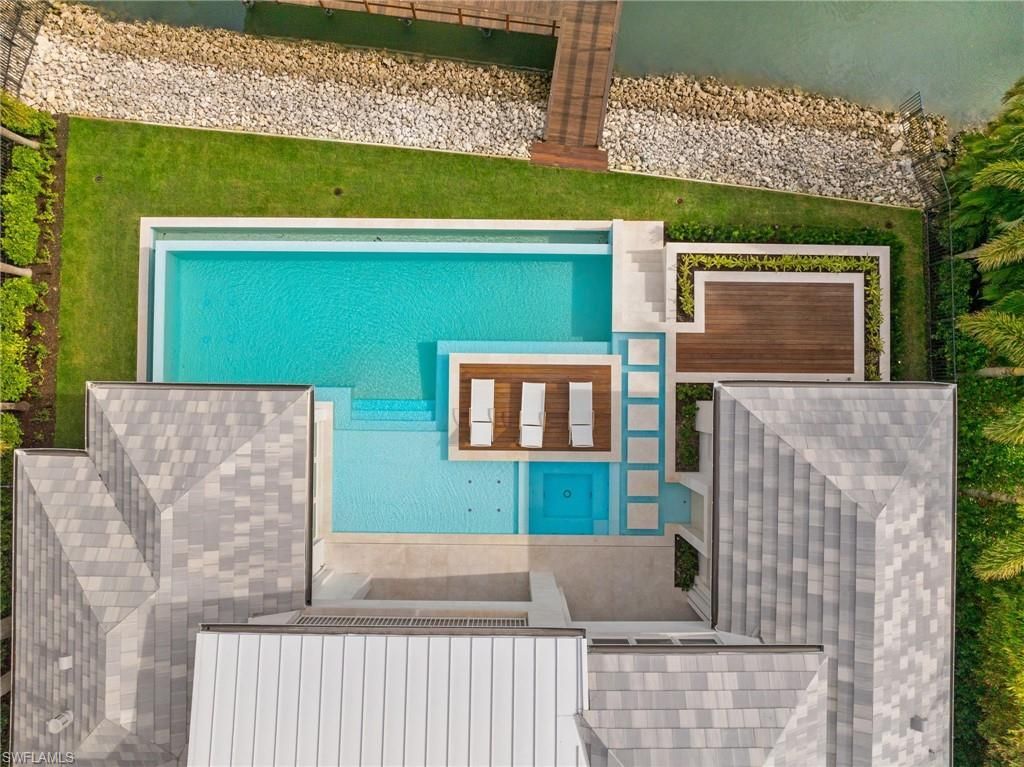 3455 Gin Ln, Naples, FL 34102 Photo