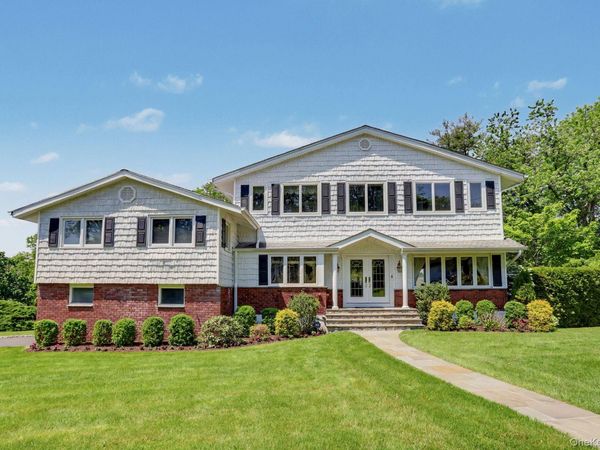 86 Somerset Road, New Rochelle, NY 10804