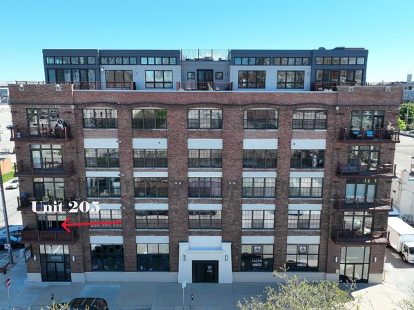 525 E Chicago St, Unit 205, Milwaukee, WI 53202