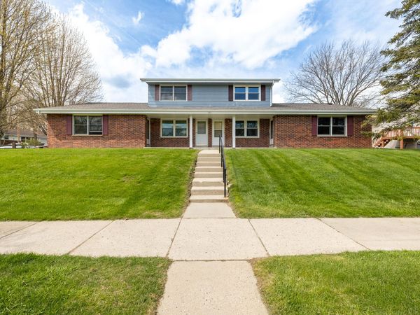 220 S 18th Ave, Unit #4, West Bend, WI 53095