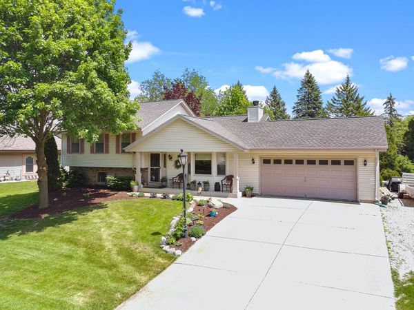 7239 Sherry Ln, Waterford, WI 53185
