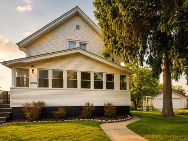 5018 33rd Ave, Kenosha, WI 53144