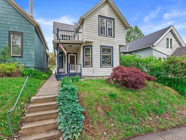 2147 S Mound St, Unit 2147A, Milwaukee, WI 53207