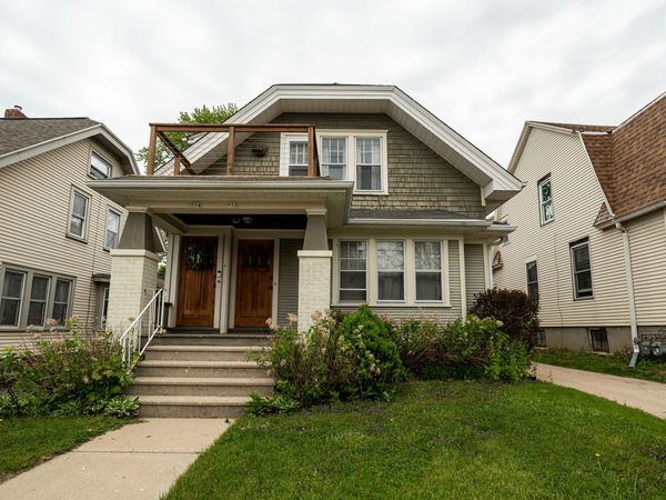 932 N 68th St, Unit 934, Wauwatosa, WI 53213