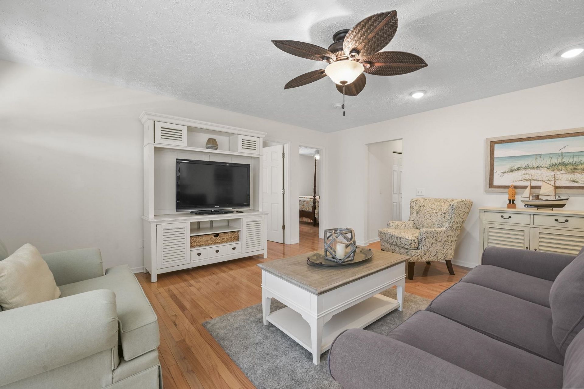 833 Keel Ct.  Photo 5