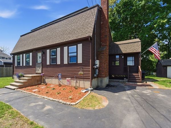 12 Allen St, Dracut, MA 01826
