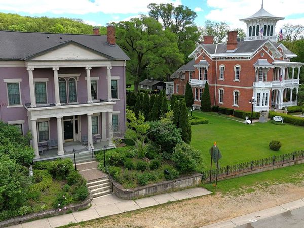 1004 Park Avenue, GALENA, IL 61036