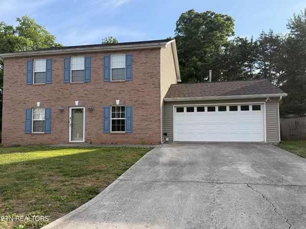 5609 Still Meadow Lane, Knoxville, TN 37918