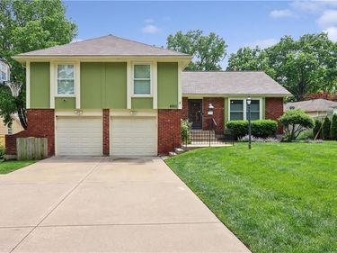 6911 E 128th Street, Grandview, MO 64030