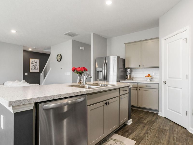 353 Jacob Lane, London, OH 43140 Photo 14
